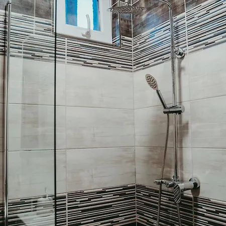 Varna City Apartment *